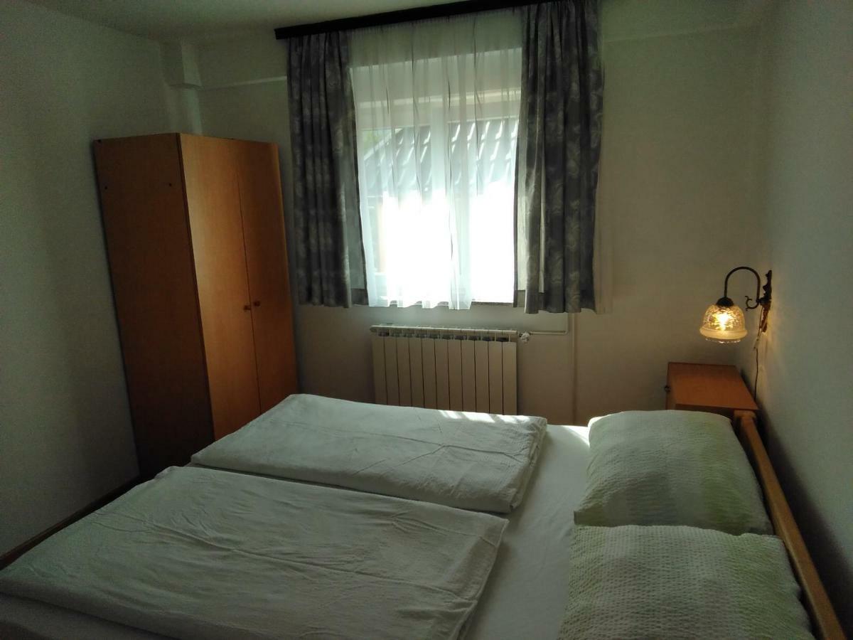 Guesthouse Blazenka Hodak 塞里特雷尼科 外观 照片