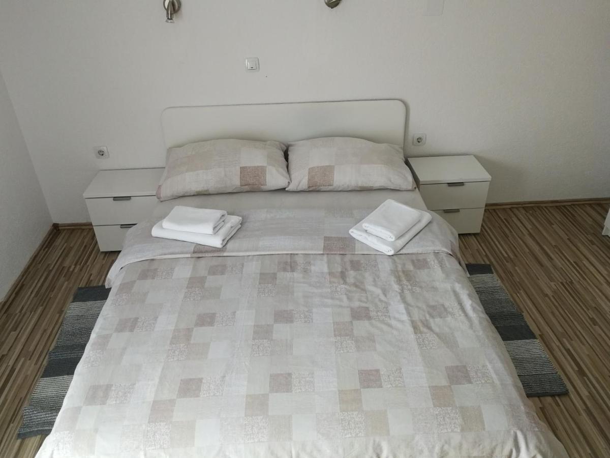 Guesthouse Blazenka Hodak 塞里特雷尼科 外观 照片